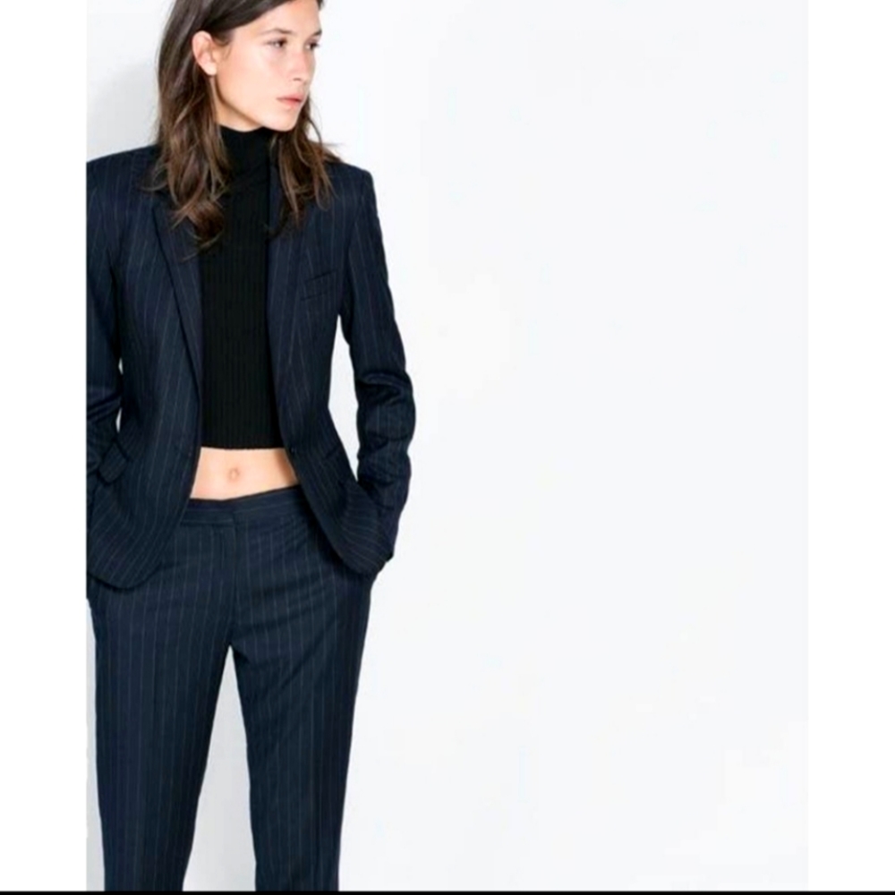 ZARA Black Pinstripe Suit Set Sz 4